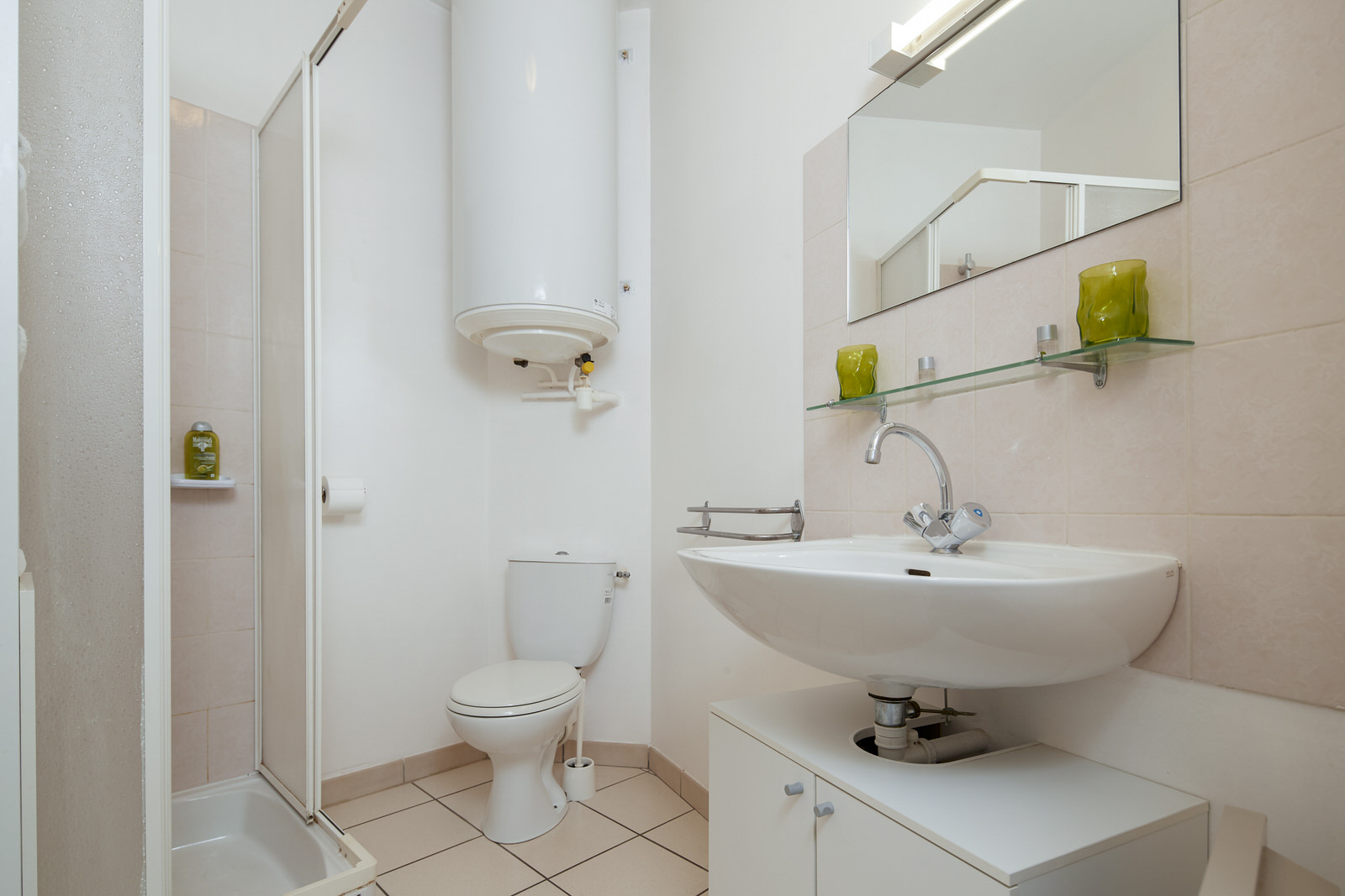 salle de bain studio appart hotel
